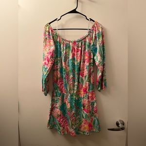 Lilly romper.  Off the shoulder   Size med no flaws